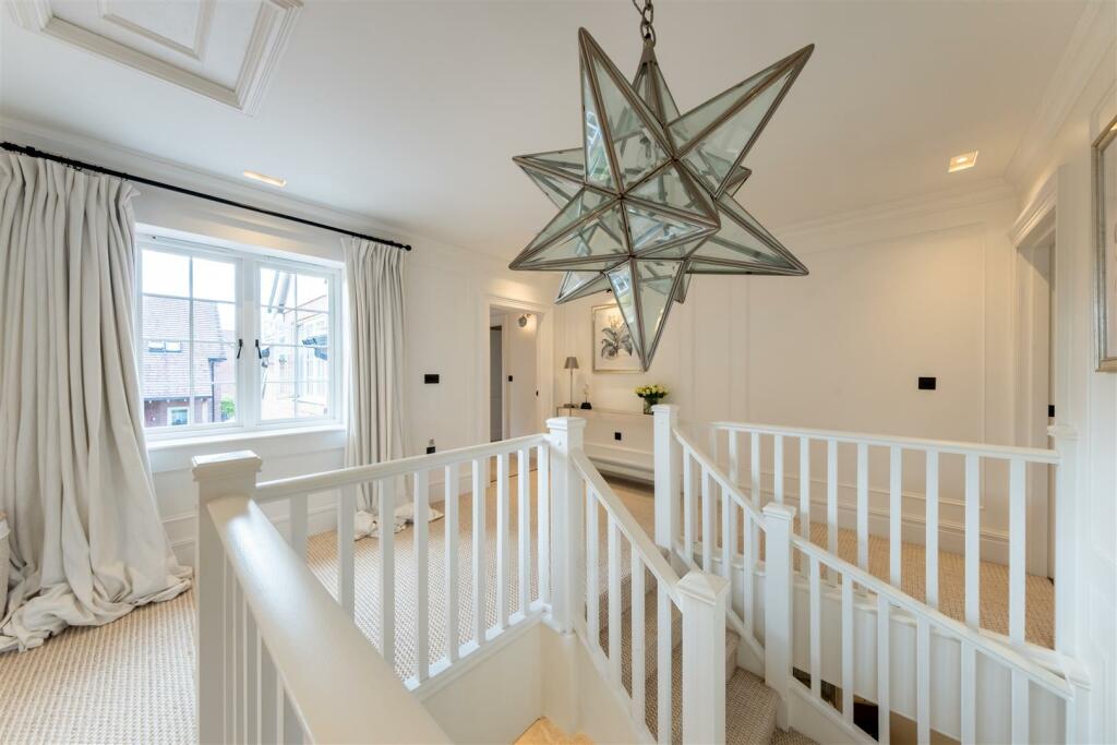 Penncarrow House-091.jpg