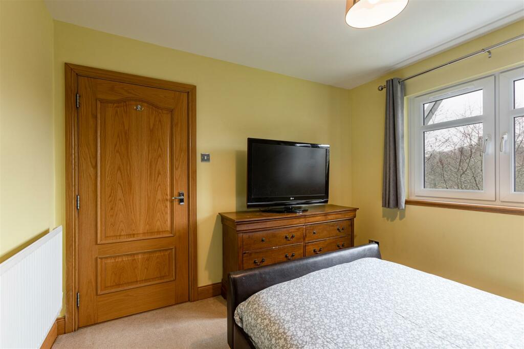 3 William Law Gardens Galashiels 48.JPG