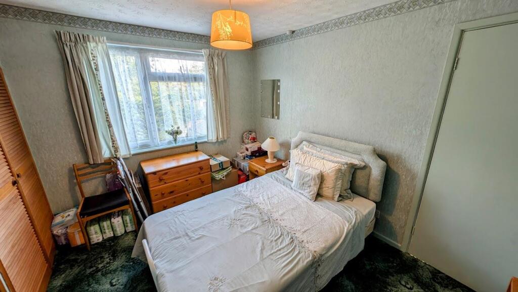 2 Tyndale bed 2 2.jpg