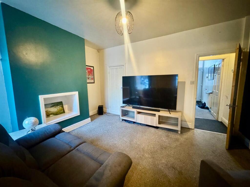 WhatsApp Image 2026-01-06 at 15.00.23 (4).jpeg