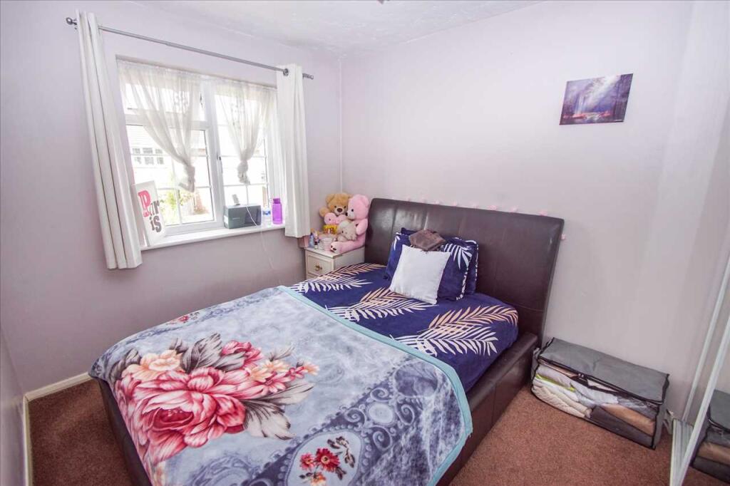Bedroom2