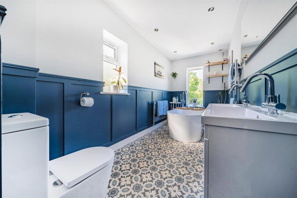 Family Bathroom