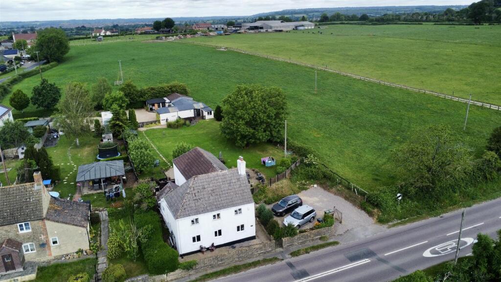 dji_fly_20250530_102936_898_1748678666263_photo_op