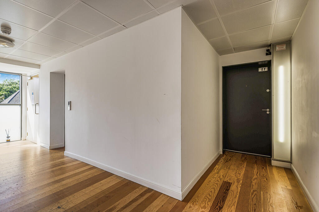 8-print-112 Mavis...