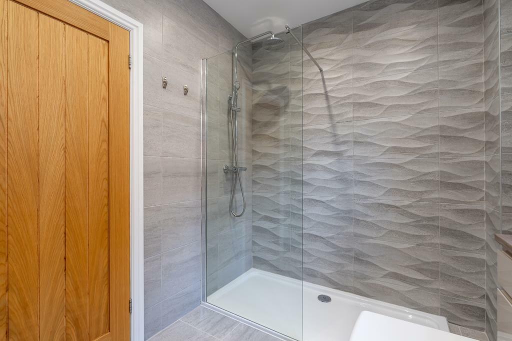 Master En-Suite