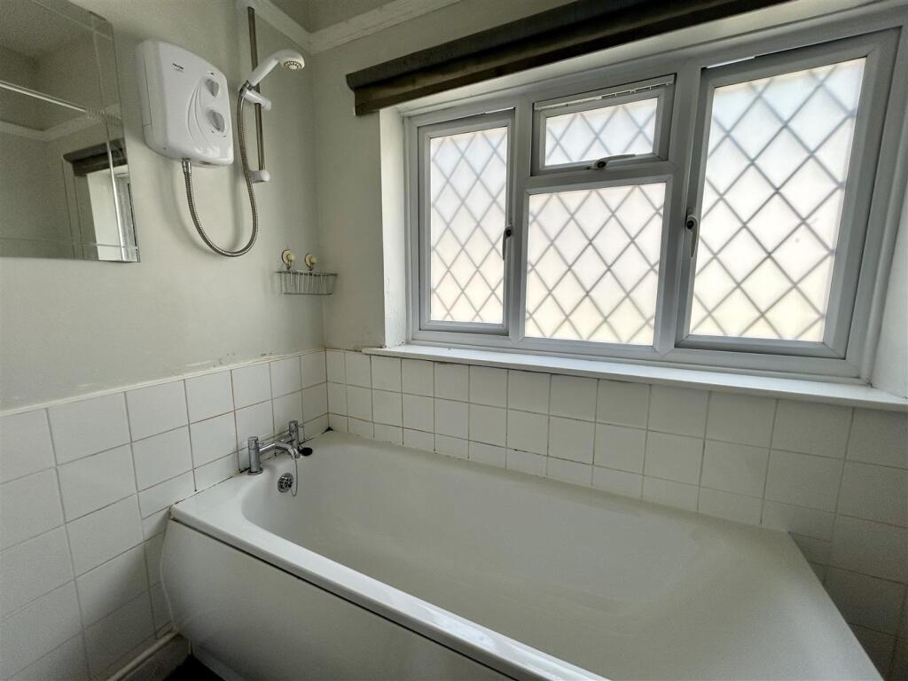 Bathroom.jpeg