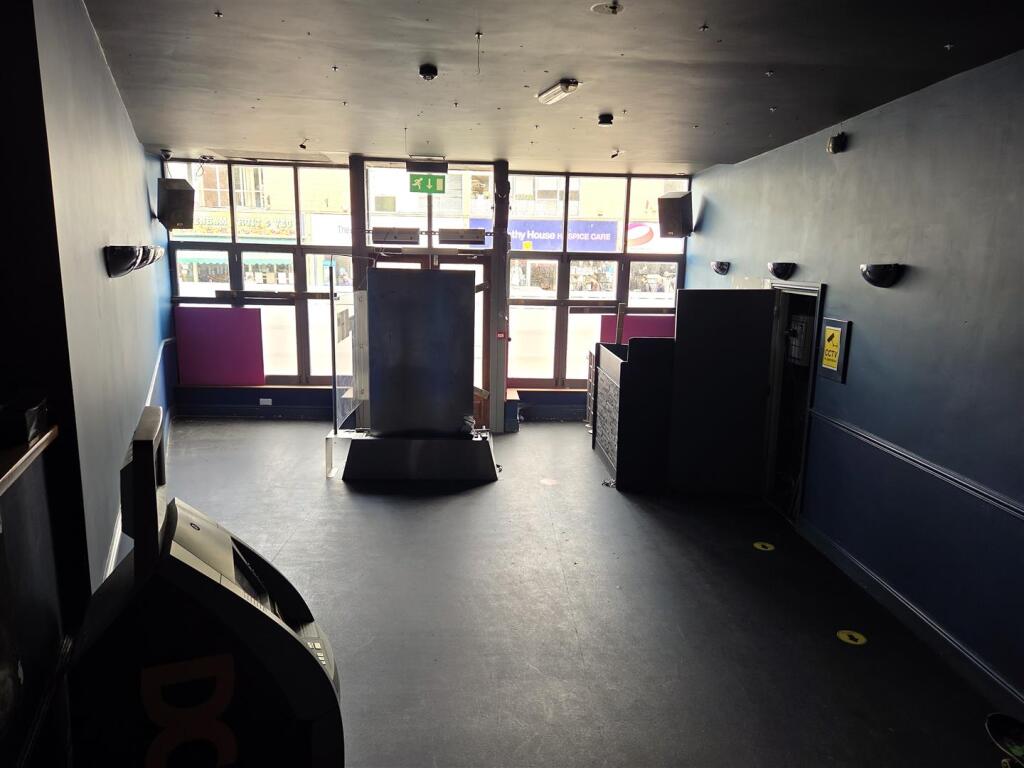 11 The Bridge - Foyer.jpg