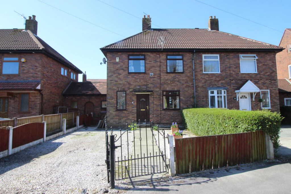 2 Bedroom Semi-Detached Freehold House For Sale