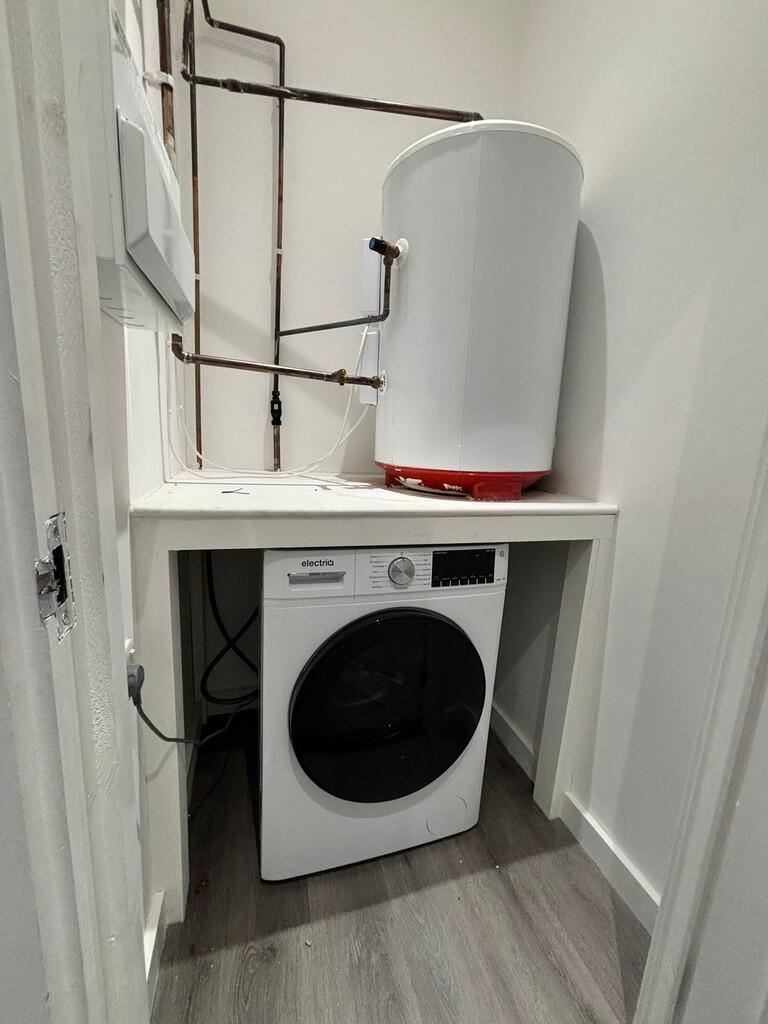 IMG-20250207-WA00...