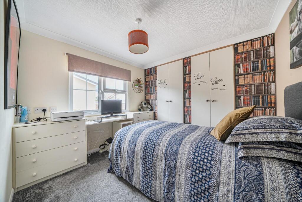 SECOND DOUBLE BEDROOM.jpg