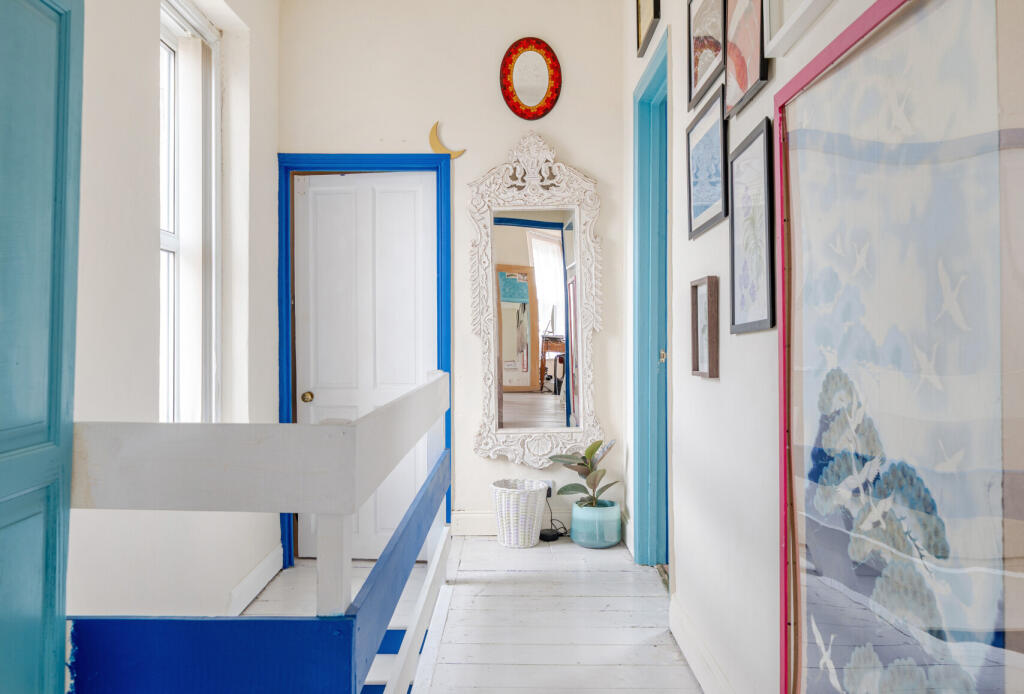 1342505-7-68b03c8...