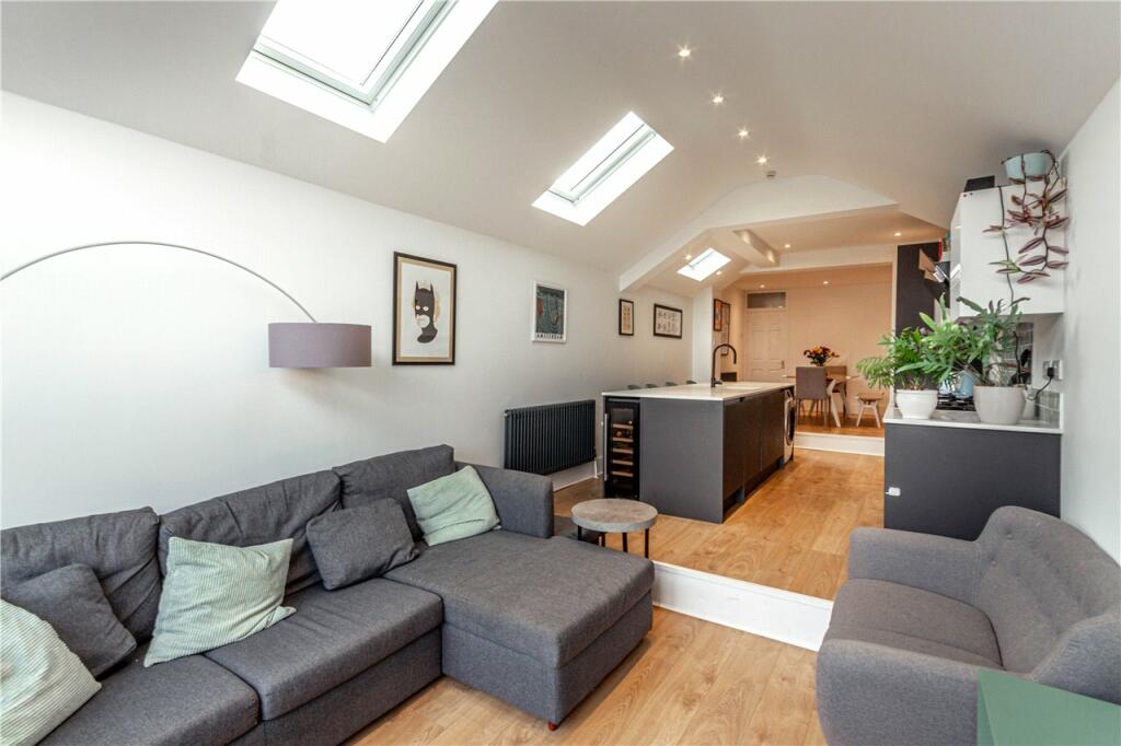 Kitchen/Family Room