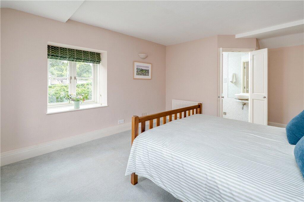 Bedroom 2 W En-Suite