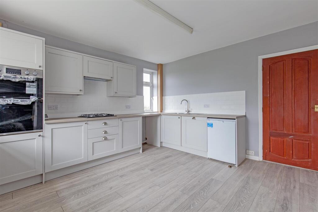 Superb Re-fitted Kitchen