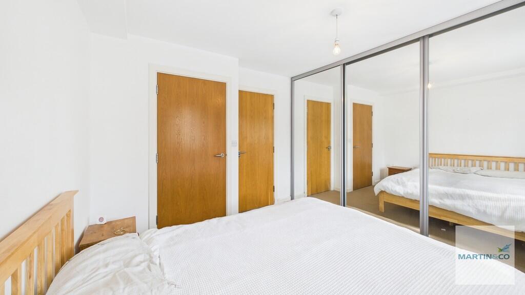 CAM05325G0-PR0082...