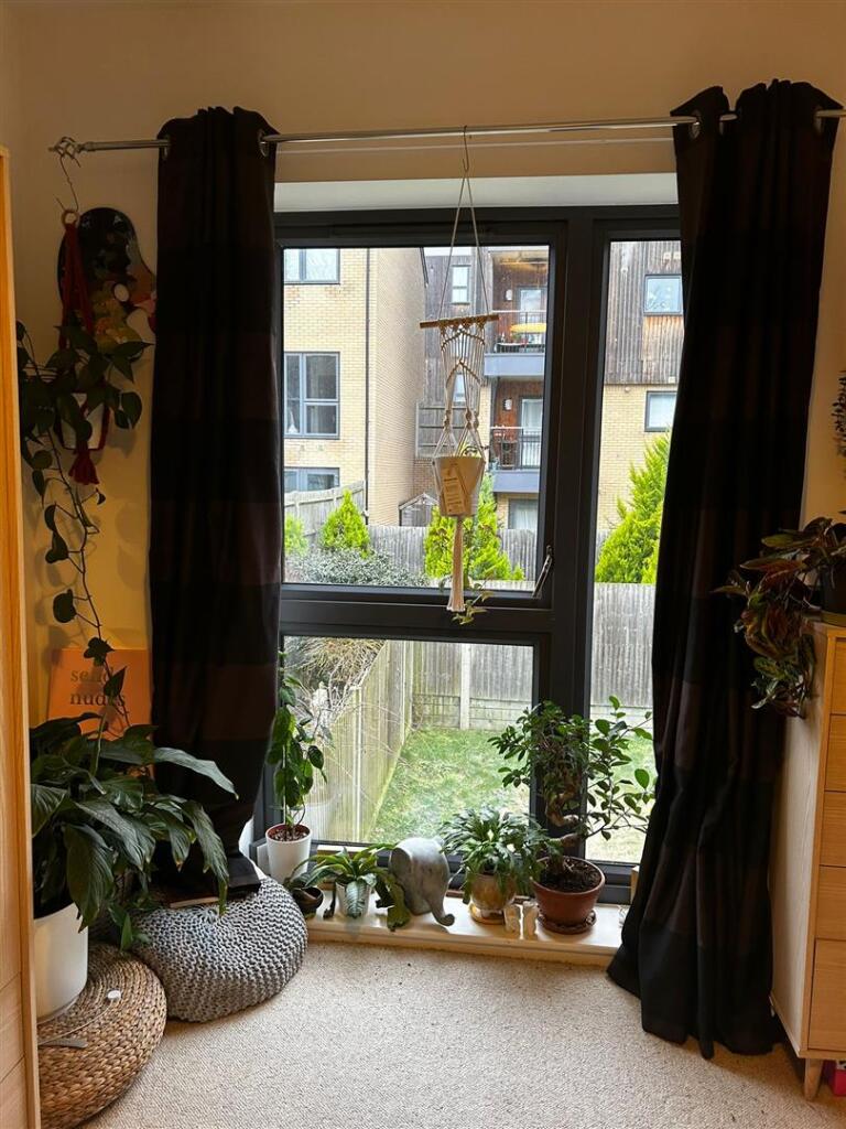 Room 2, Emerald Walk 2.jpg