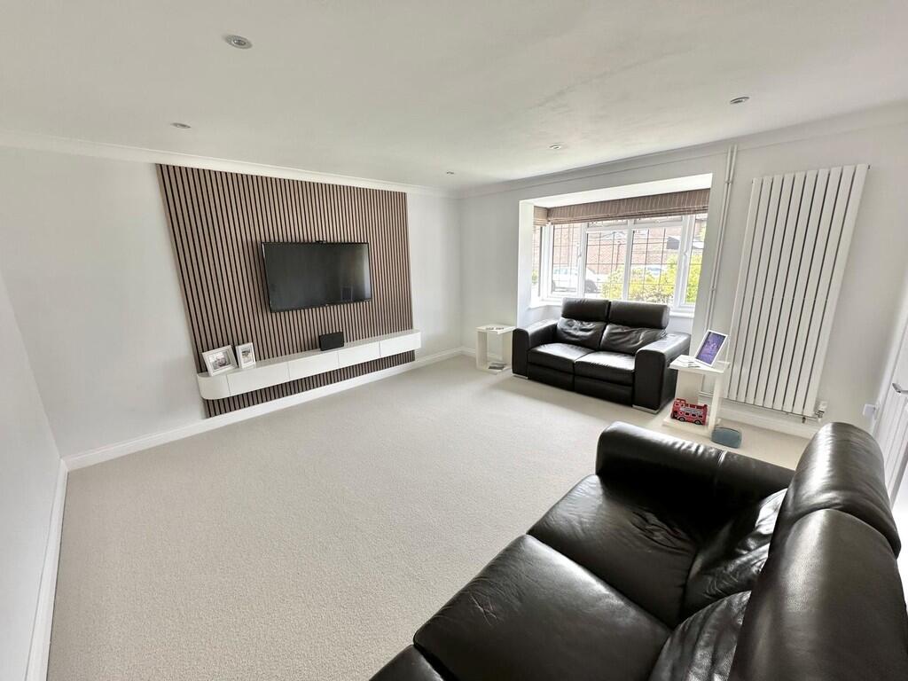 IMG-20250611-WA00...