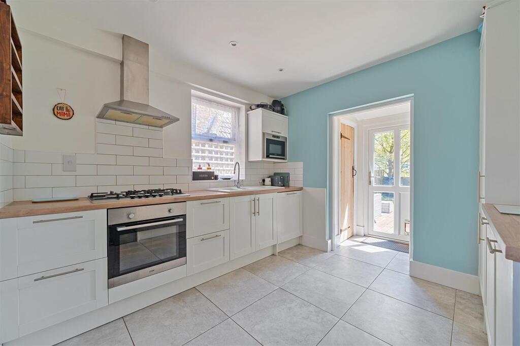 1295233-16-68289f5ea885d-ARW1295233-16-68289f5ea88