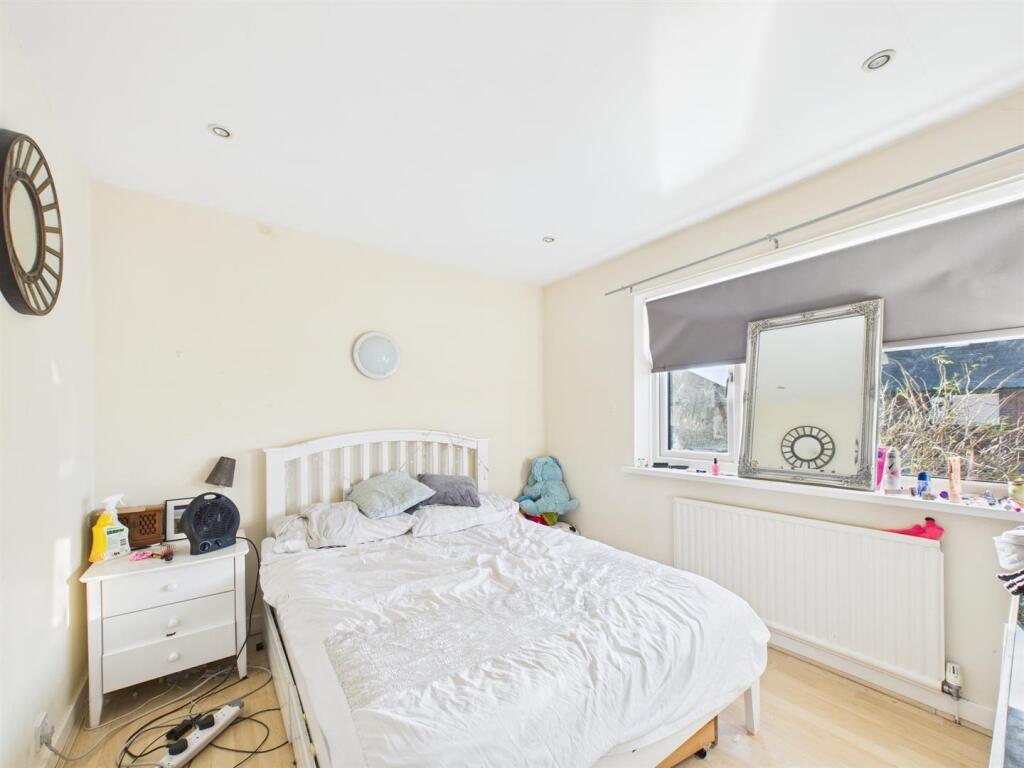 Barton Close, Tynemouth