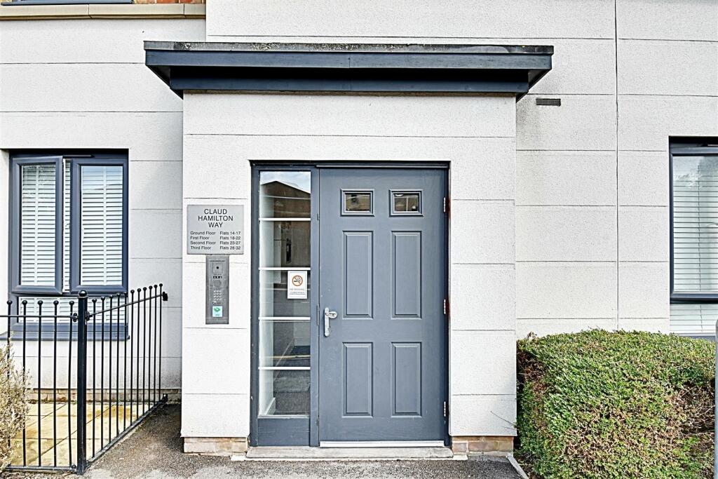 Communal Entrance.jpg