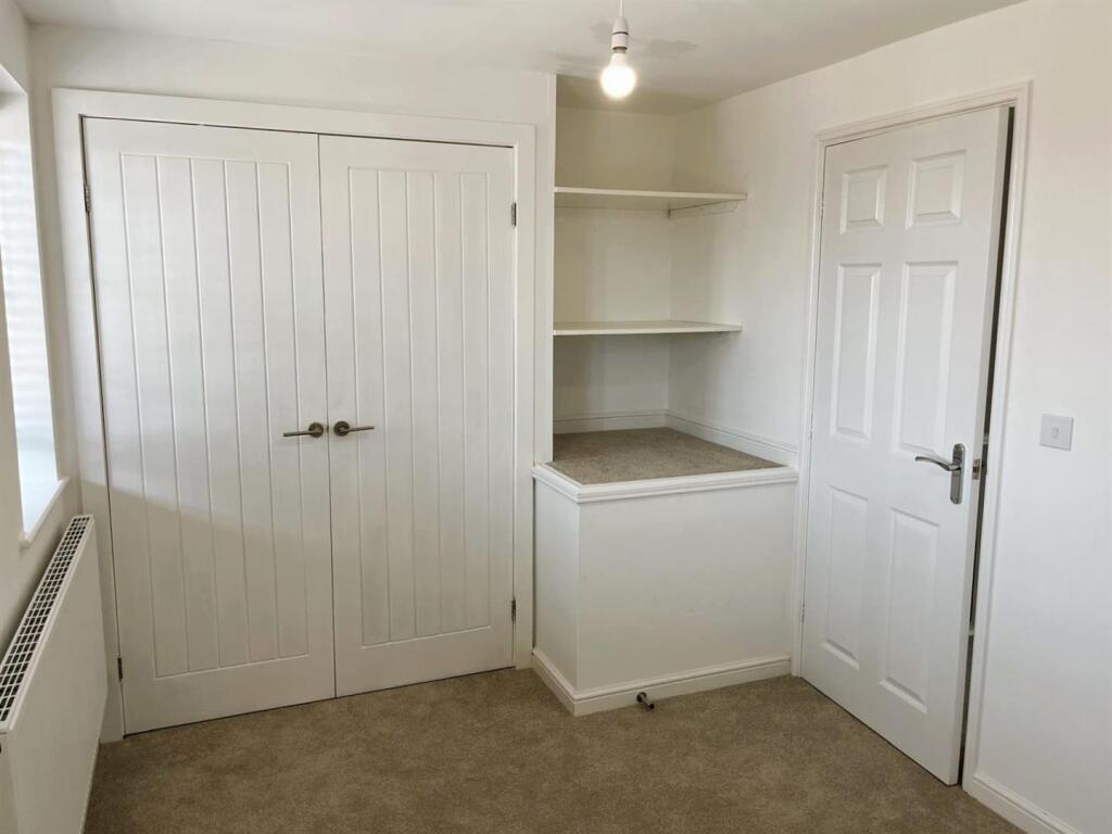 bedroom 3.jpg