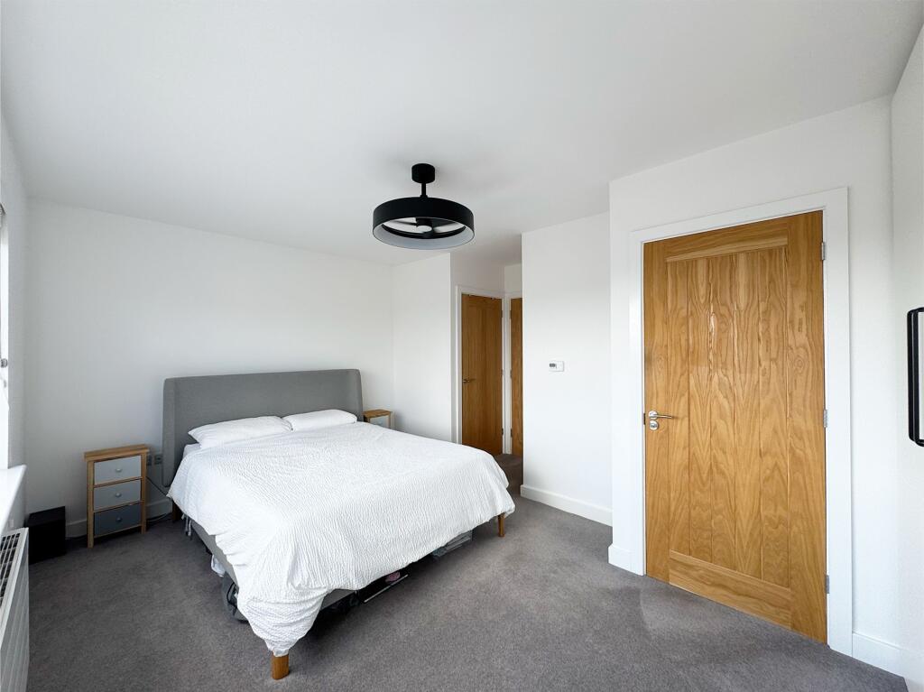 Bed 1