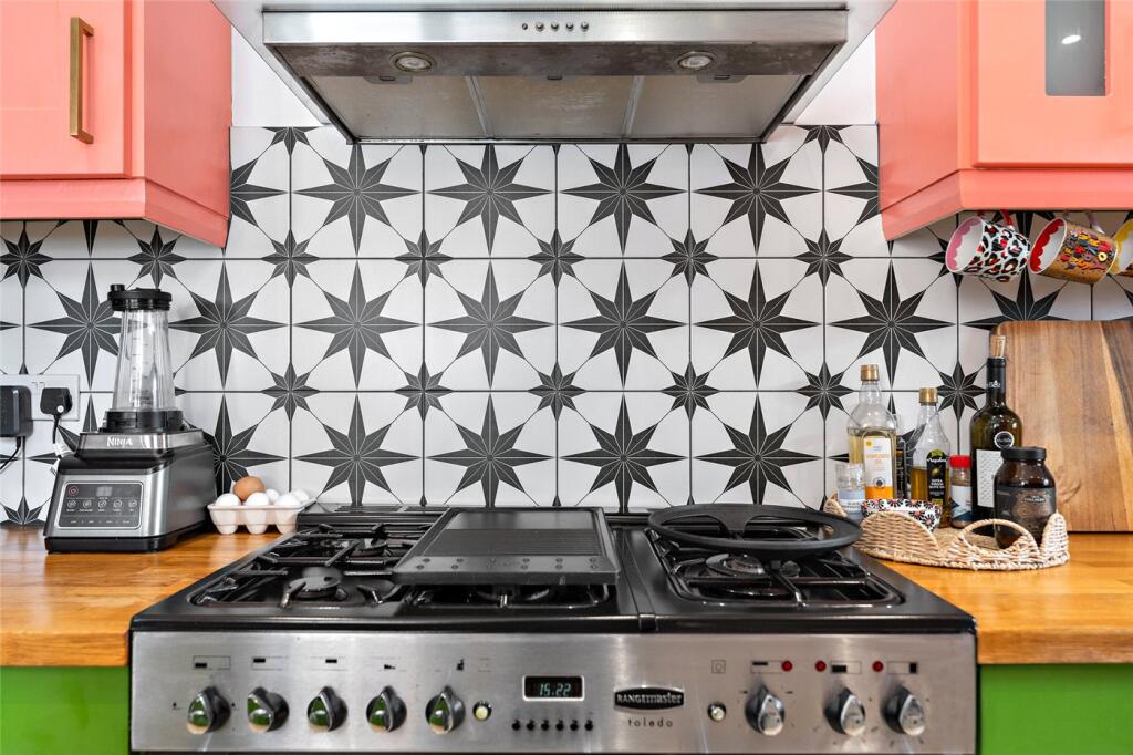 Range Cooker With Ti