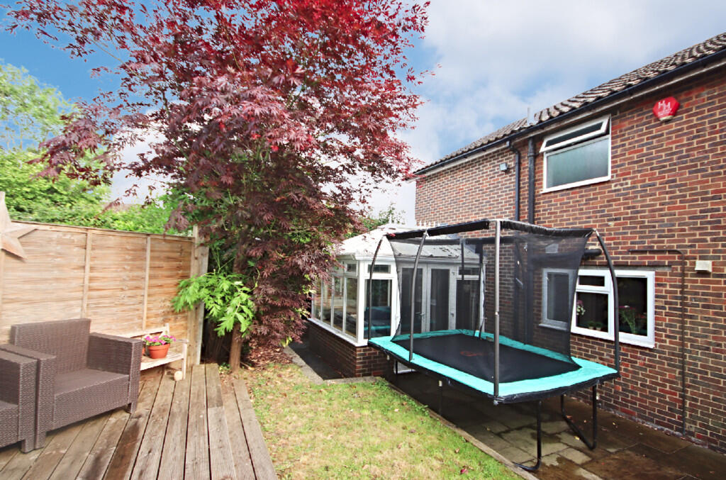 Screenshot 2025-0...