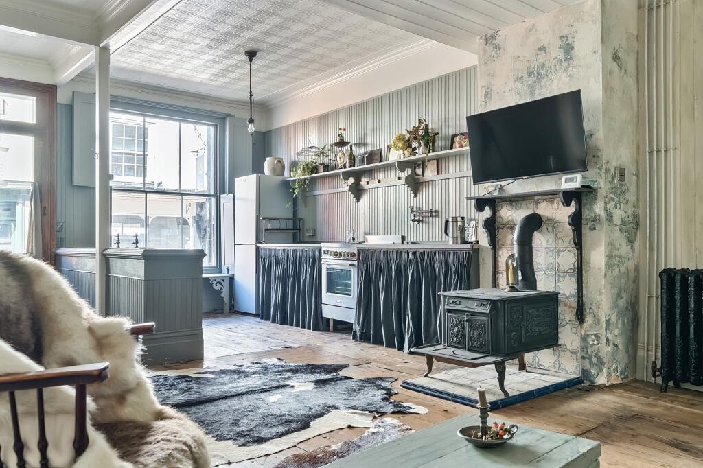 Living Room (4)