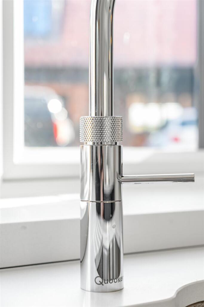 Kitchen Features