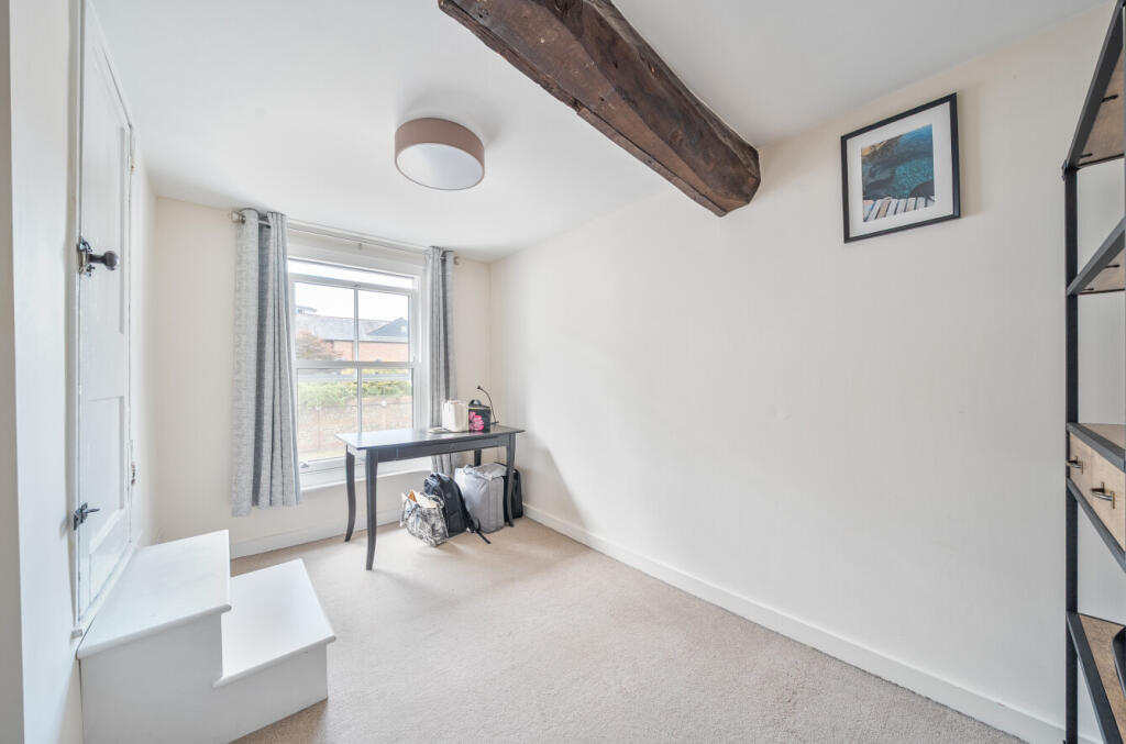 1316033-27-6863c7...