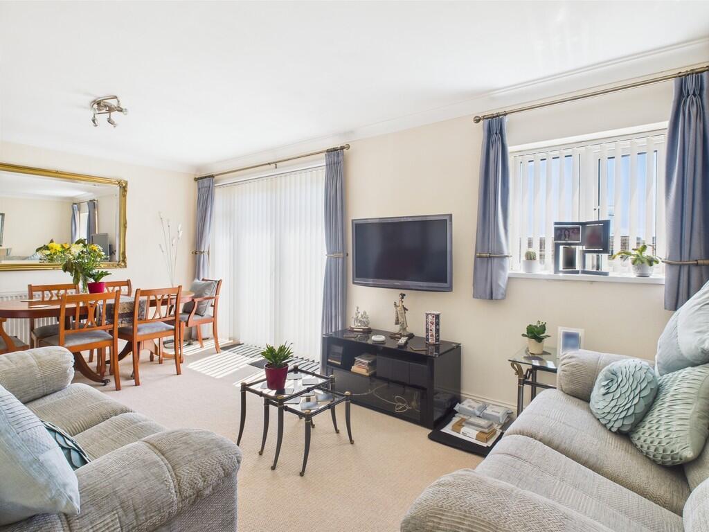 CAM02089G0-PR0475...