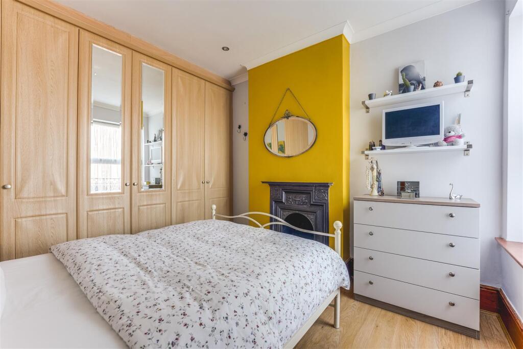 25 Glooucester Road-13.jpg