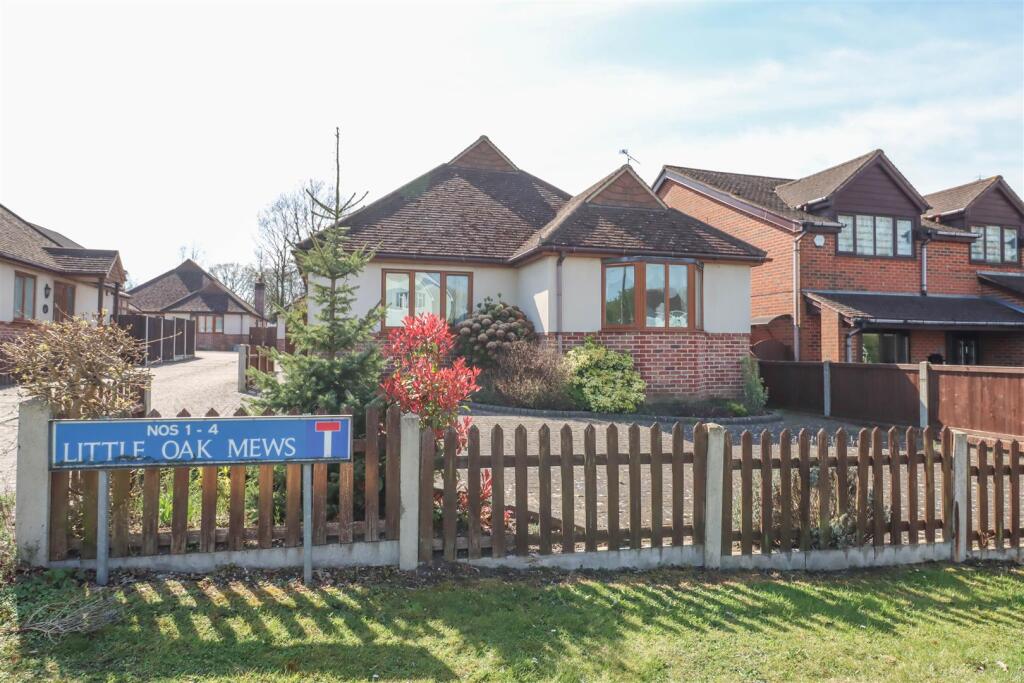 4 LITTLE OAK MEWS-5.jpg