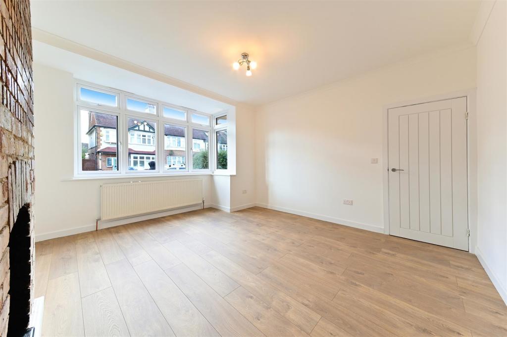 Front Reception/Bedroom