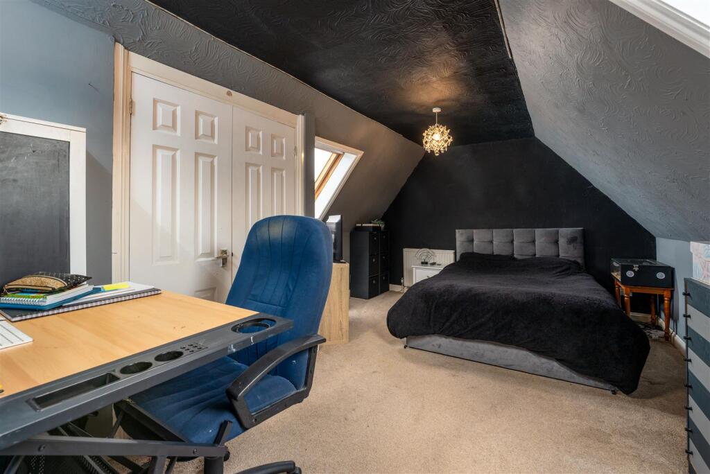 6a The Moors Drive, Middleton Cheney-28.jpg