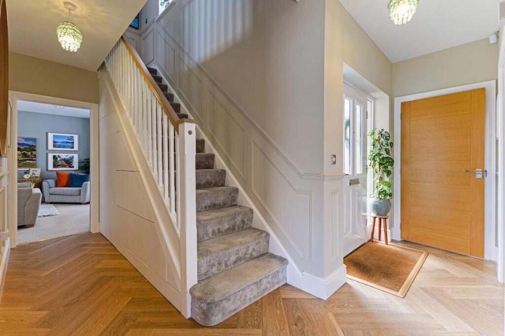 95135_24 Norman Drive Old Sarum (11).jpg