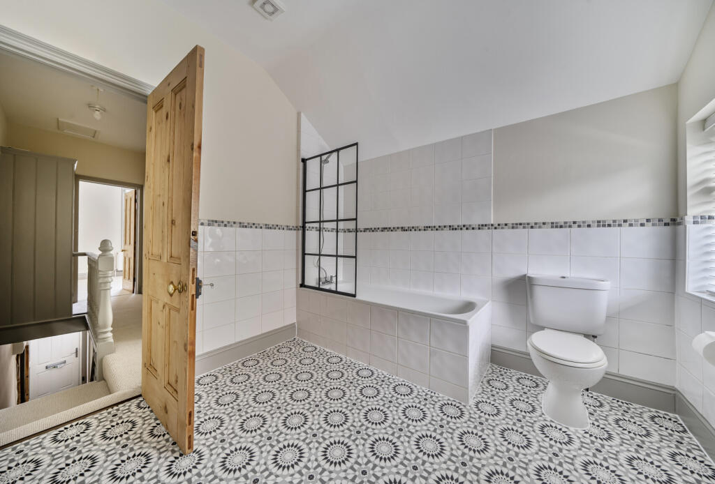 1356107-14-68c985...