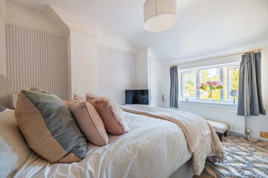 14 Beacons Lane-50.jpg