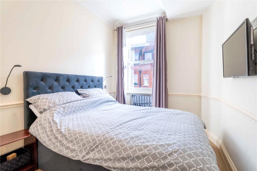 Double Bedroom