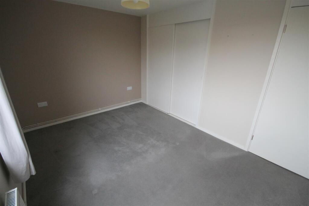 TB Bedroom 2b.JPG