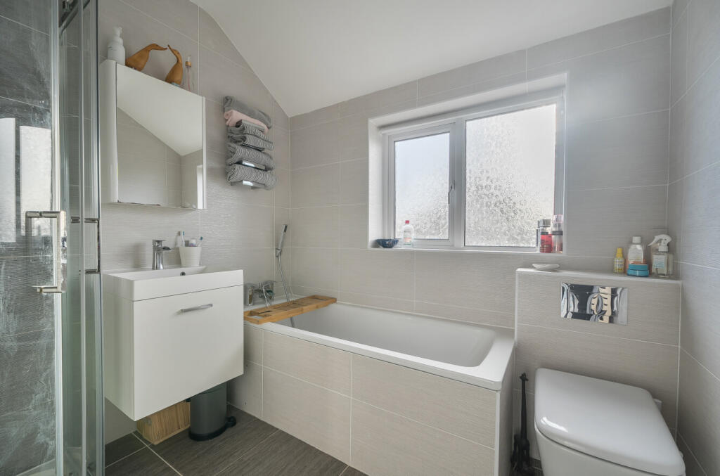 1371775-13-6900e8...