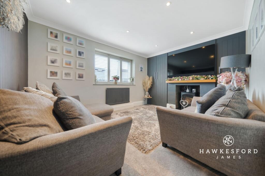 Church Road, Tonge - Lounge