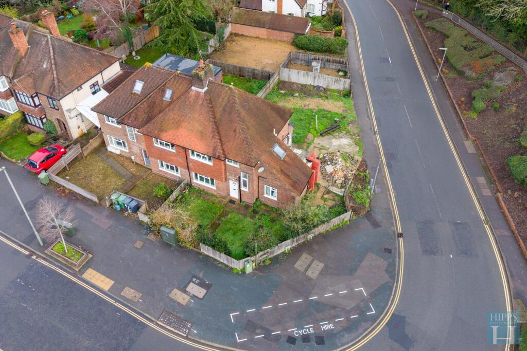 Woodbridge Hill, Guildford, GU2