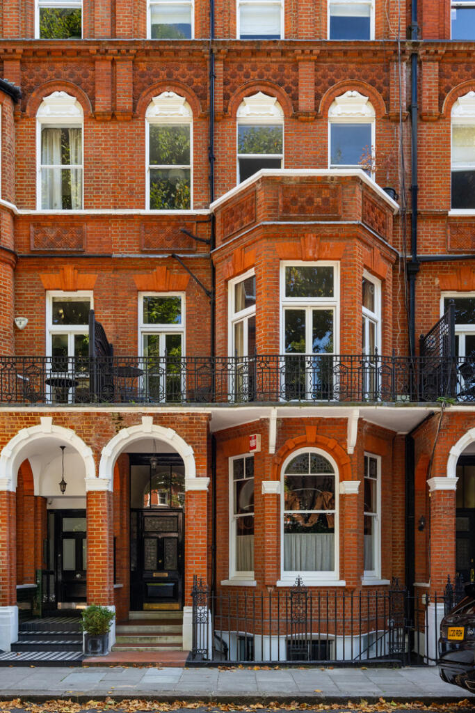 306388 - 20250816_Inigo_51 _Barksone_Garden_045...