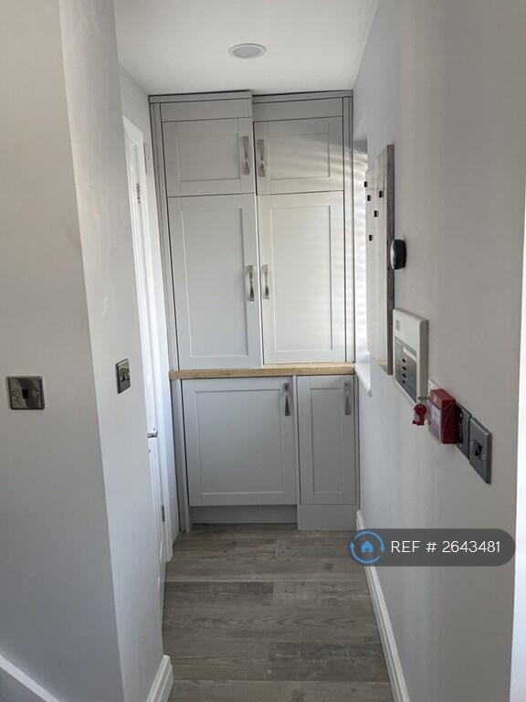 Hallway/Utility