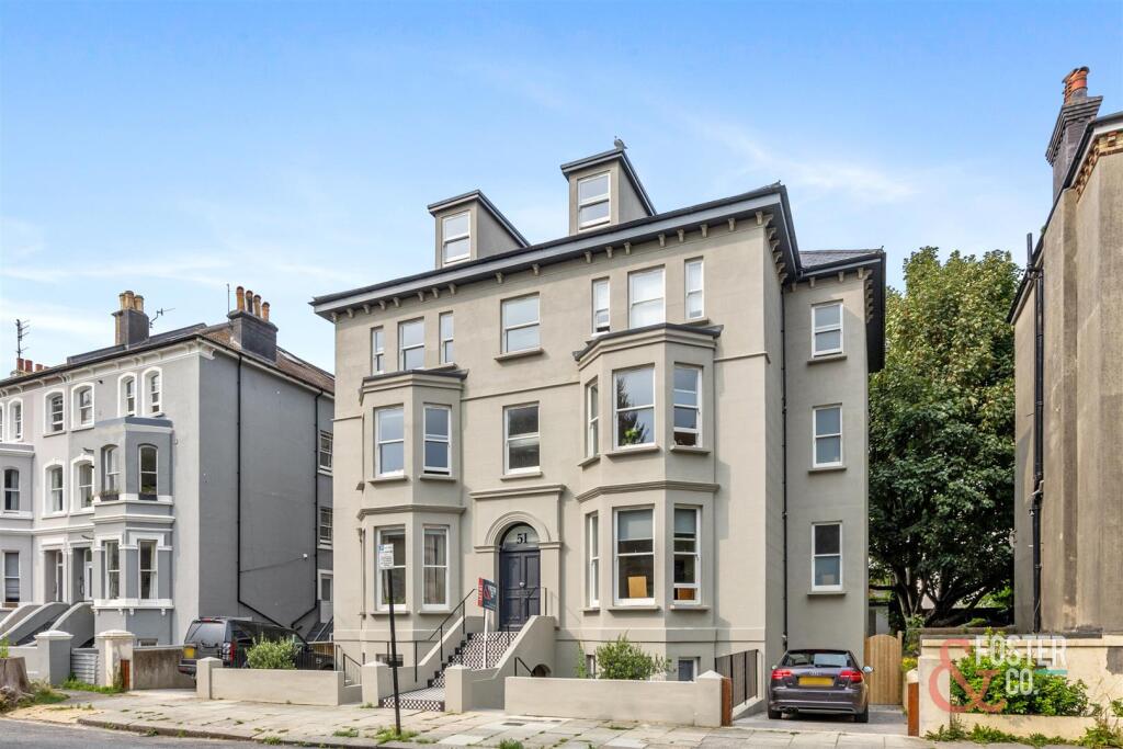 Clarendon Villas, 51, 1-015.jpg