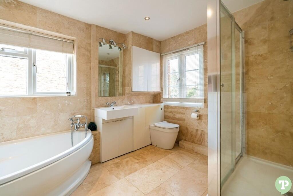 Family bathroom
