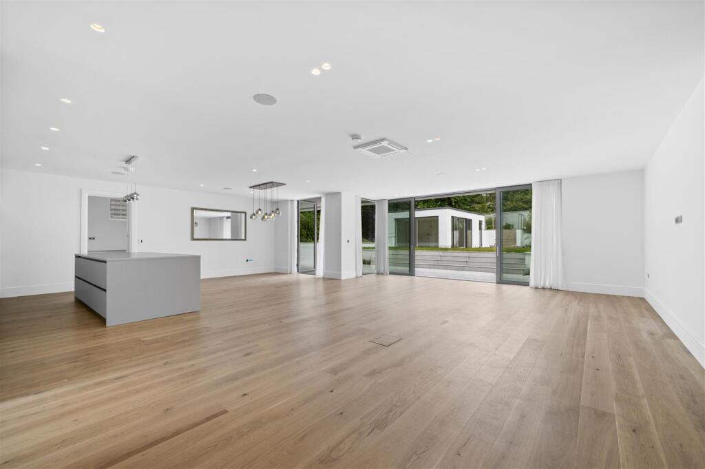 92 Copse Hil,6.jpg