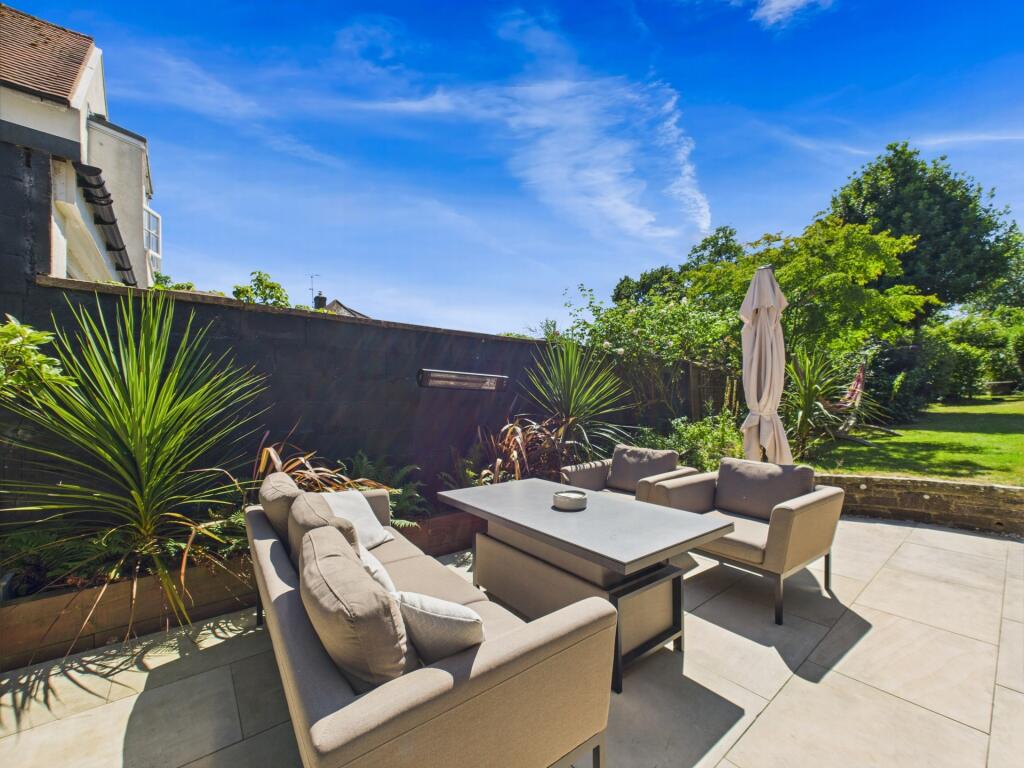 patio 1